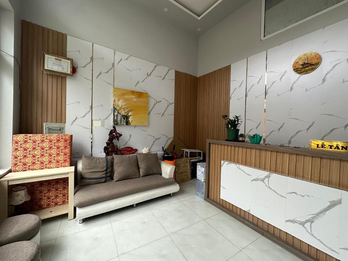 Oyo 1203 Da Lat Pho Hotel Екстер'єр фото